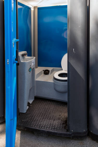 Best Portable restroom trailer rental  in Miami Heights, OH