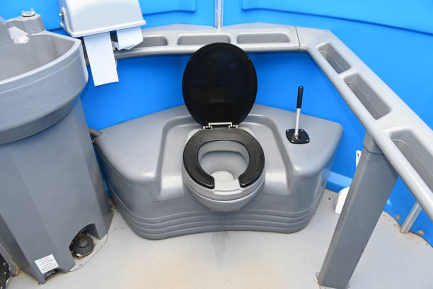 Best Portable restroom trailer rental  in Miami Heights, OH